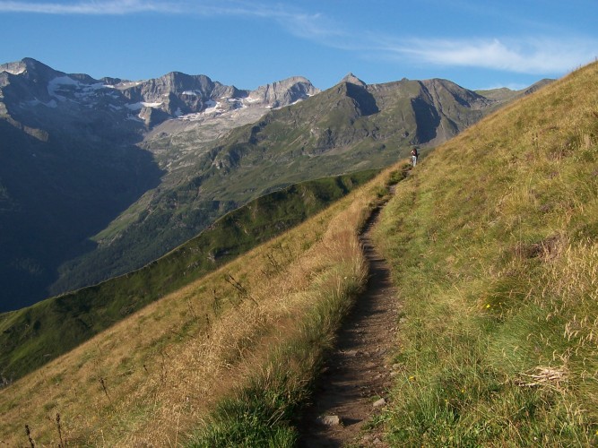 Randonnée Vallée d'OO