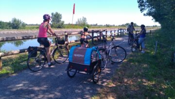 Parcours cyclable le long des berges de la Garonne
