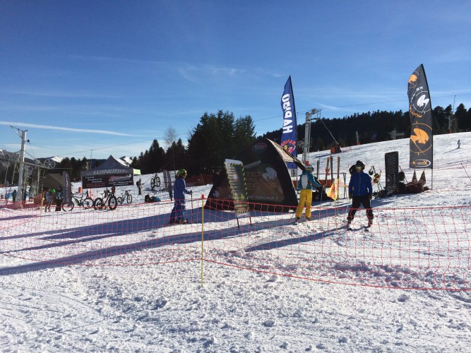 X SPEED SKI TOUR